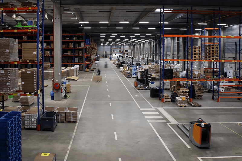 Best ecommerce warehouse in Spain: what international online stores should look for