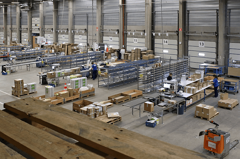 Cross docking logistics companies in Spain for ecommerce, retail and international distribution
